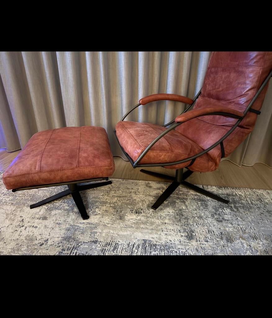 Goossens Fauteuil Job + Hocker - Zo goed als nieuw!, Ophalen, Zo goed als nieuw, Leer, 75 tot 100 cm