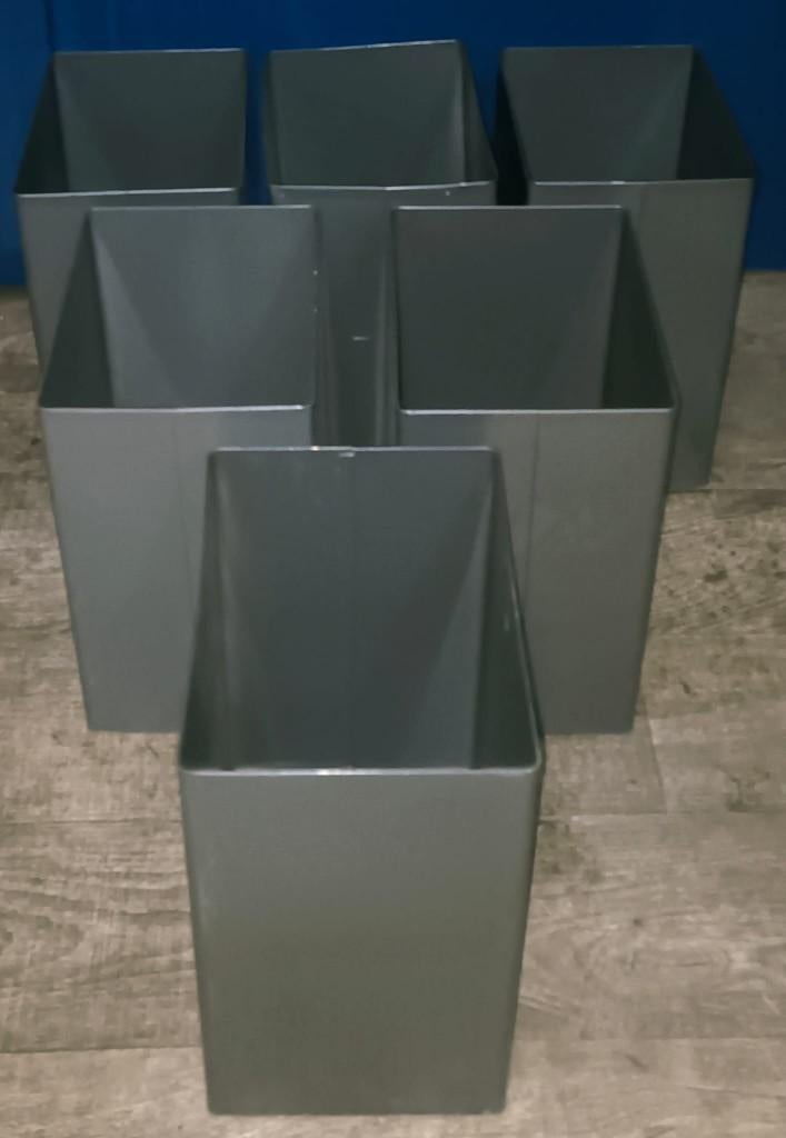 6 metalen prullenbakken voor op kantoor, Ophalen, Gebruikt, Metaal, Minder dan 50 cm