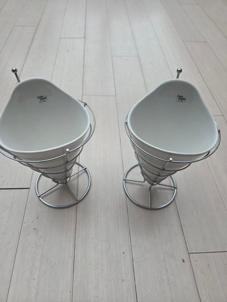 Set van 2  patat bakjes, Porselein of Keramiek, Schaal, Nieuw, Ophalen of Verzenden