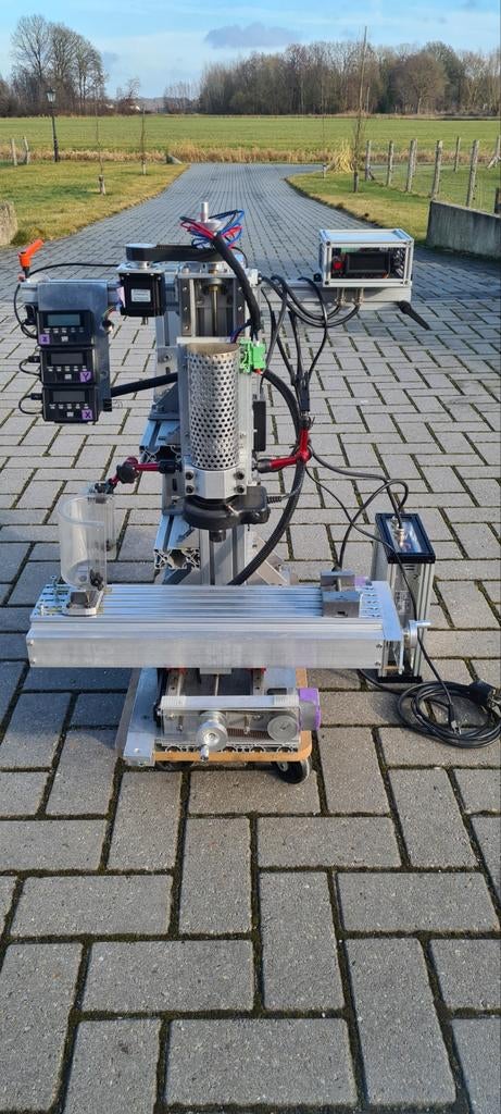 3-assige CNC freesmachine – werkbereik 30x30x30cm compleet, Doe-het-zelf en Verbouw, Draaibanken, Ophalen of Verzenden, Metaaldraaibank