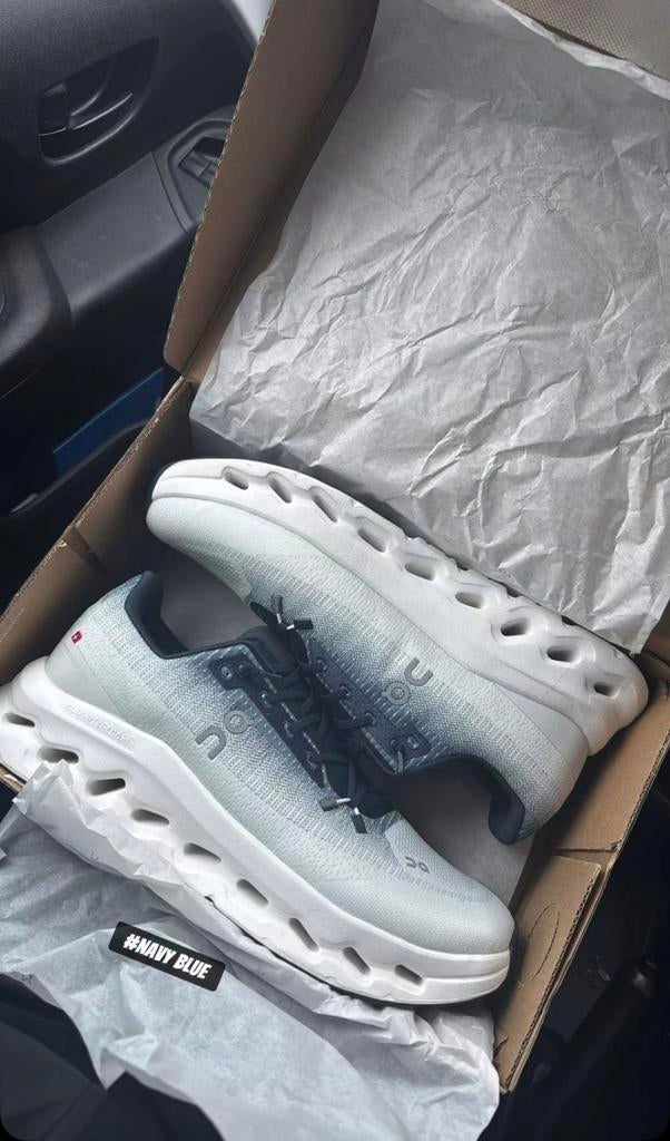 On cloud schoen maat 38,39,40,41,42,43,44.45, Ophalen of Verzenden, Zo goed als nieuw, Zwart