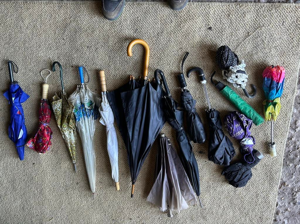 Verschillende vintage paraplu's, Ophalen, Transparant, Gebruikt, Overige kleuren