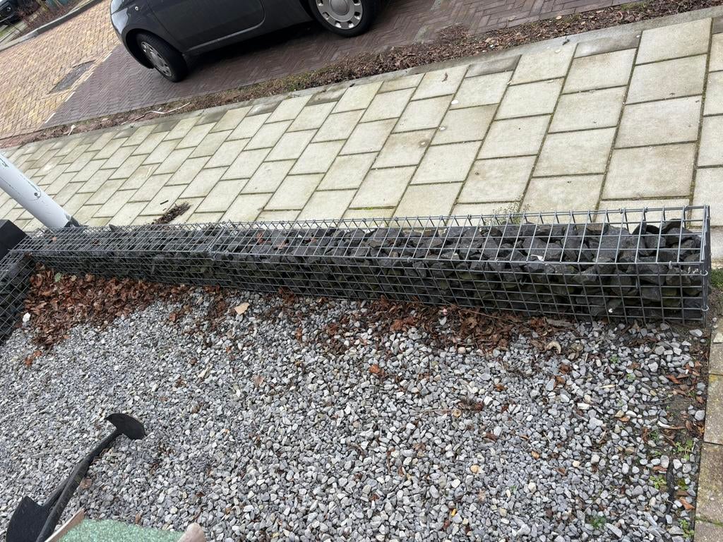 Te koop ; schanskorfjes met stenen, Ophalen, Gebruikt, Kei