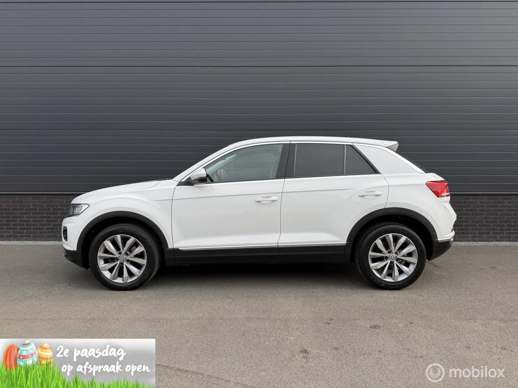 Volkswagen T-Roc 1.5 TSI DSG Sport CLIMA*ADABCRUISE*CARPLAY, 4 cilinders, Wit, Bedrijf, SUV of Terreinwagen