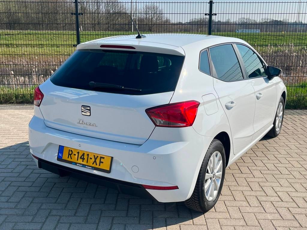 Seat Ibiza 1.0 EcoTSI Style Business Connect | Stoelverwarmi, Voorwielaandrijving, Stof, 95 pk, 1054 kg