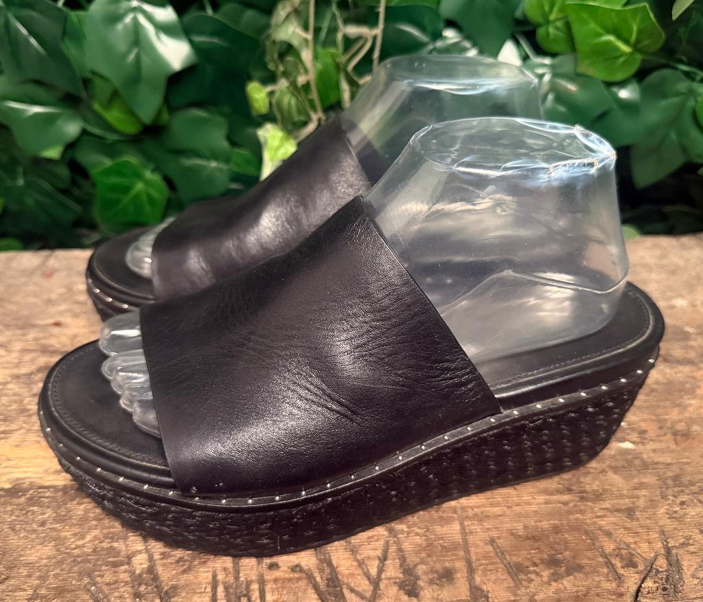 gewoon Nieuwe eloise espadrilles/slippers  Fitflop maat 40, Fitflop, Zwart, Nieuw, Ophalen of Verzenden