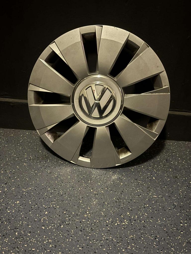 Volkswagen Up wieldoppen 4, Ophalen of Verzenden, Zo goed als nieuw