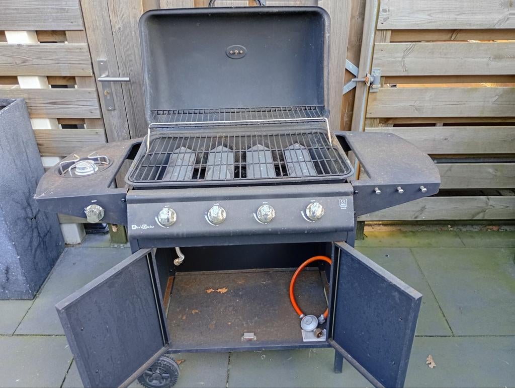 Gasbarbecue 4 branders, 1 zijbrander, Ophalen