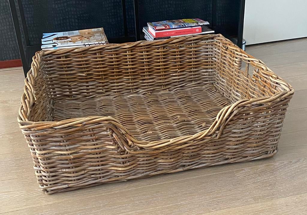 Rieten hondenmand, 75x65cm, in zeer mooie staat, Ophalen, Zo goed als nieuw, Riet