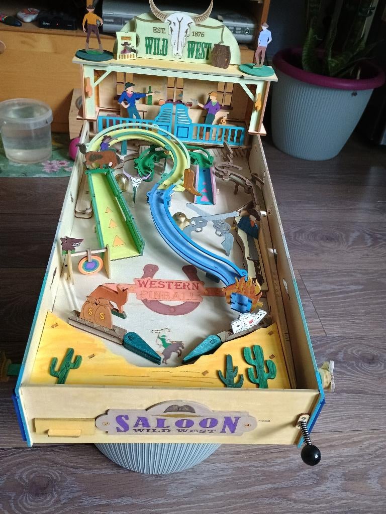 Western action flipperkast, Ophalen, Nieuw, Groter dan 1:32