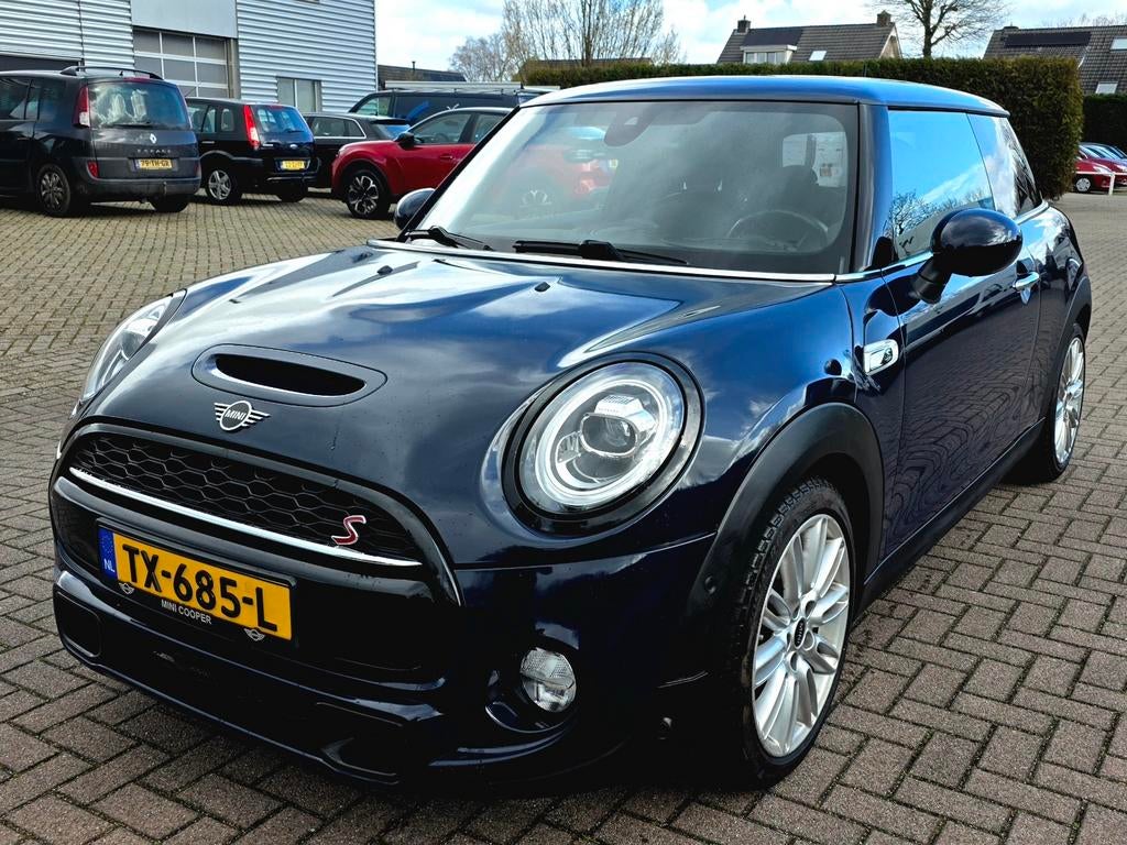 MINI 2.0T 141KW 190PK COOPER S CHILI  AUT PANORAMA  HEAD UP, 1998 cc, 1195 kg, Zwart, Particulier