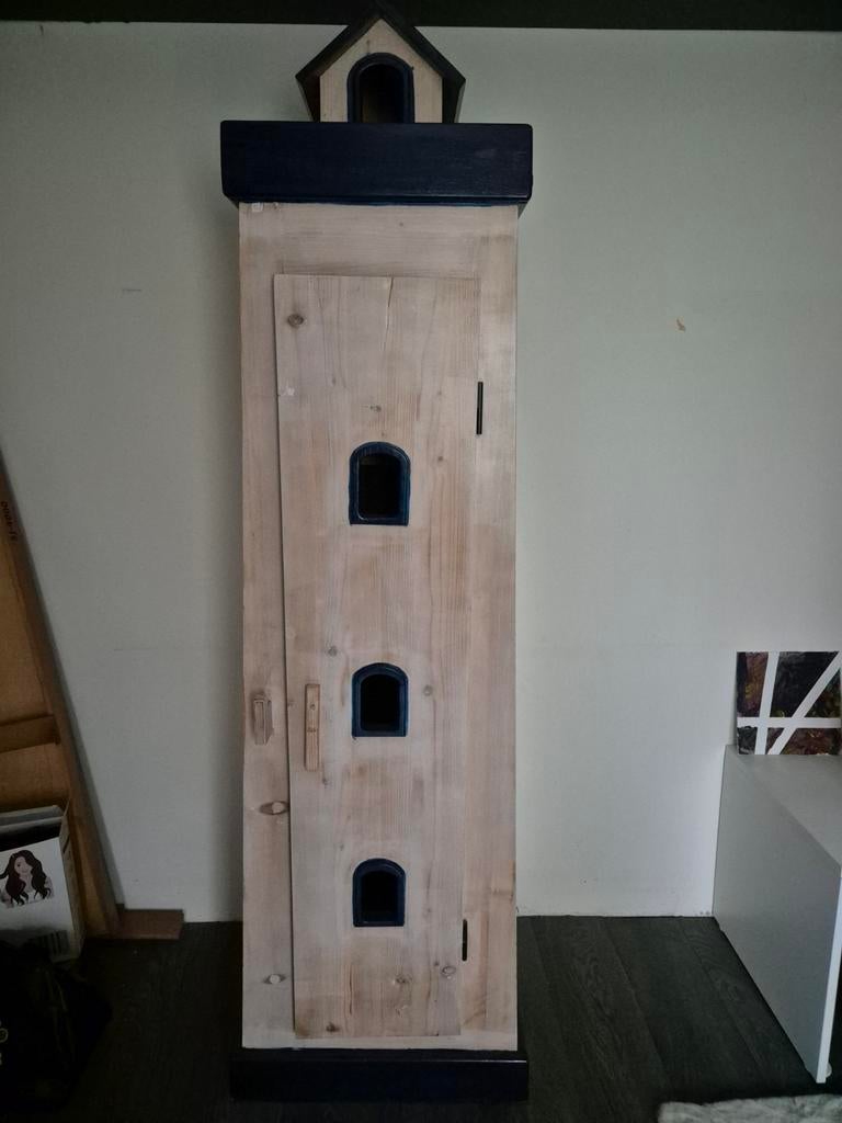 Unieke vuurtoren kast voor kinderkamer, Gebruikt, 105 cm of meer, Ophalen of Verzenden, Minder dan 50 cm