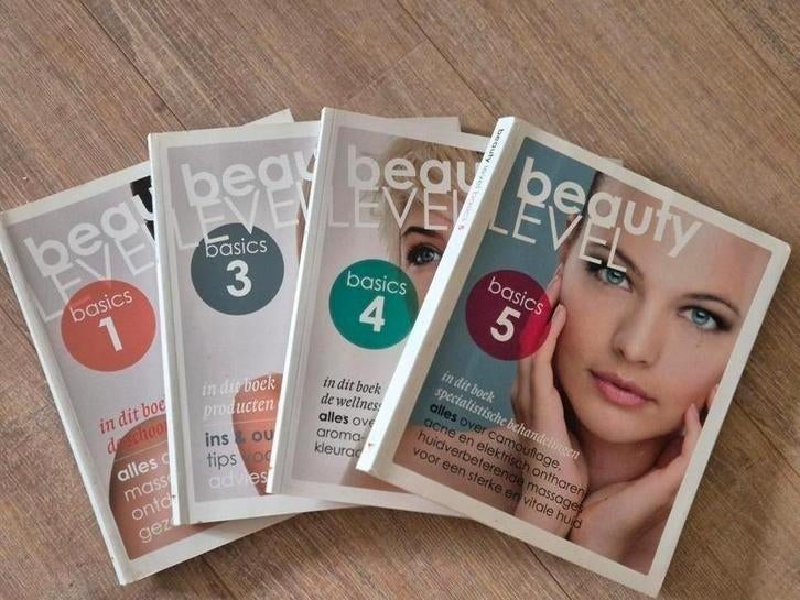 Beauty Level Basics Boeken Set (niveau 4), Ophalen of Verzenden, Beta, MBO, Visavi