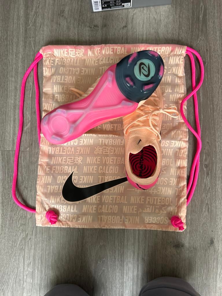 Nike Phantom GX Elite FG Voetbalschoenen - Nieuw in doos, Sport en Fitness, Voetbal, Ophalen of Verzenden, Nieuw, Schoenen