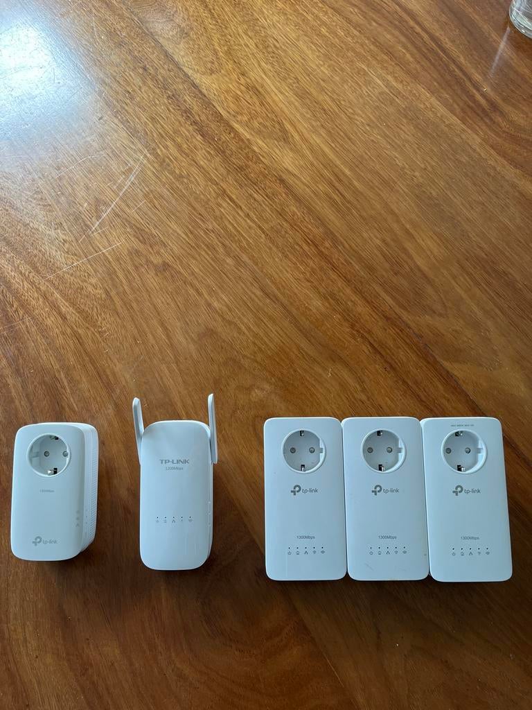 TP-Link Powerline Adapters & Wi-Fi Extender Set, Computers en Software, Ophalen of Verzenden, Zo goed als nieuw
