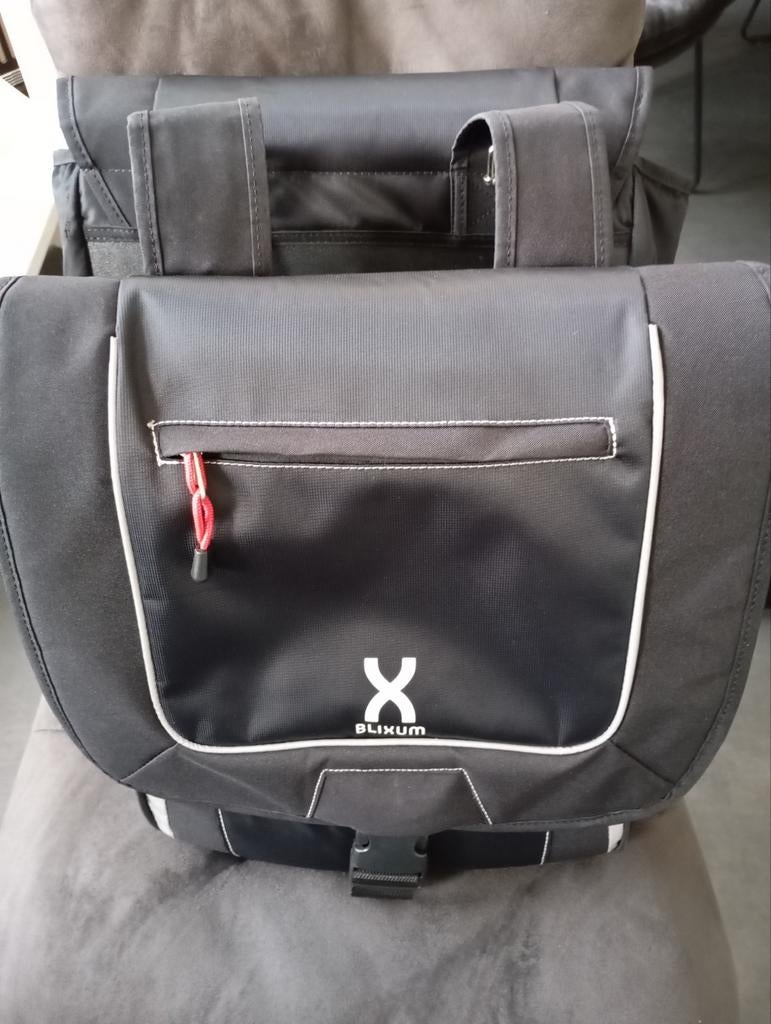 Blixum dubbele fietstas, Ophalen of Verzenden, Zo goed als nieuw