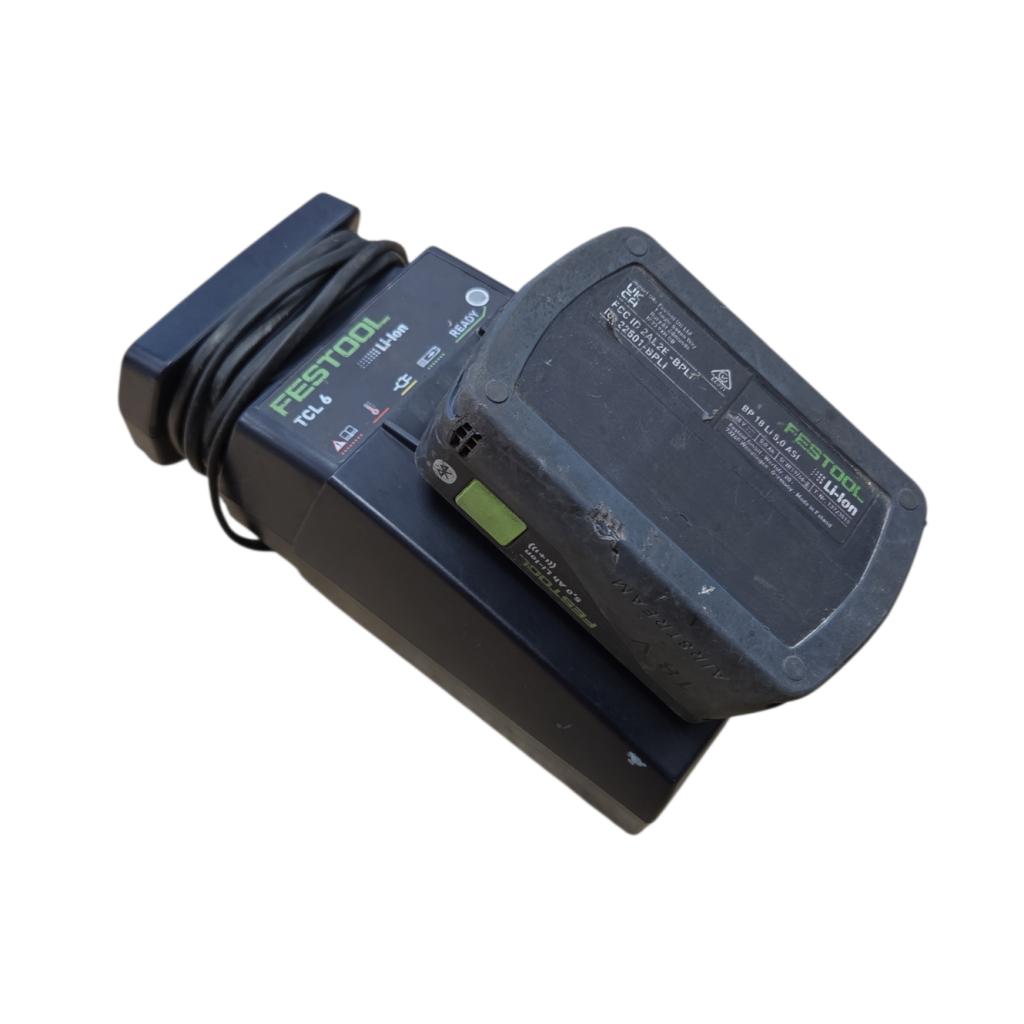 Festool AGC 18 -125Incl. 2 5.0Ah Accu's, Lader & Kist, Festool, Zo goed als nieuw, Support@festool.com, Festool GmbH, Wertstraße 20, 
73240 Wendlingen
Germany