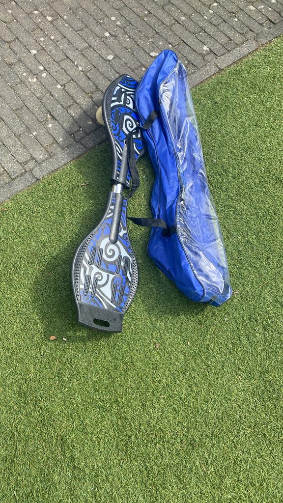 Waveboard met tasje - Blauw/Zwart, Ophalen of Verzenden, Nieuw, Waveboard