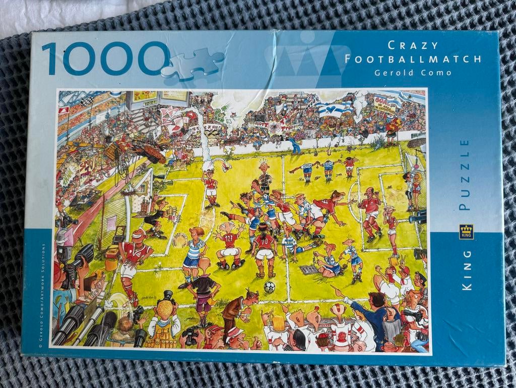 King Puzzel 1000 stukjes - Crazy Football Match, Ophalen of Verzenden, 500 t/m 1500 stukjes, Gebruikt, Legpuzzel