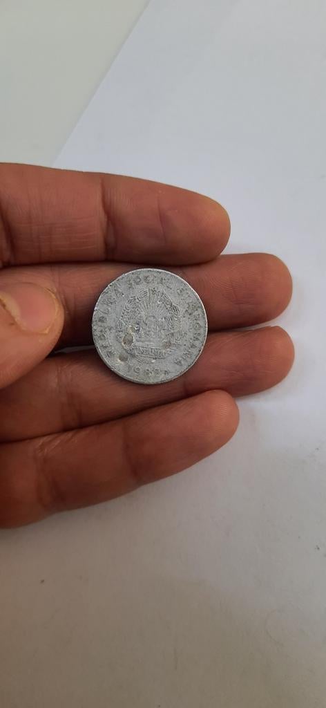 Zeldzame Albanese 25 Qindarka munt uit 1940, Ophalen of Verzenden, Losse munt