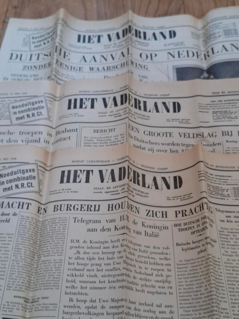 Het Vaderland originele 1940 mei 10.11.13.Krantekoppen, Verzamelen, Ophalen of Verzenden, Nederland, Boek of Tijdschrift