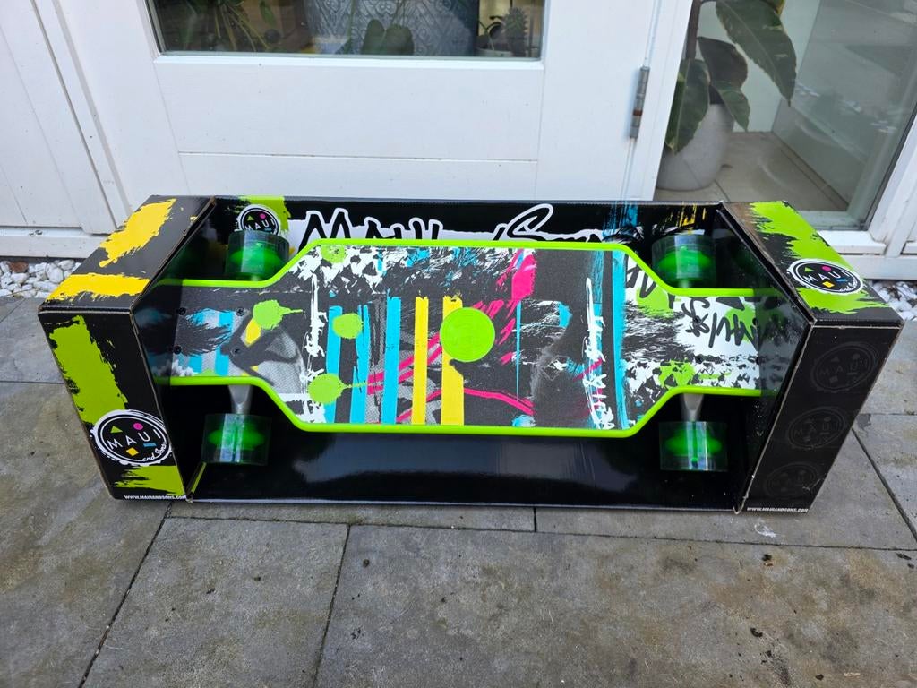 Nieuw Maui and Sons Skateboard - Kleurrijk Design, Sport en Fitness, Skateboarden, Ophalen, Nieuw, Skateboard