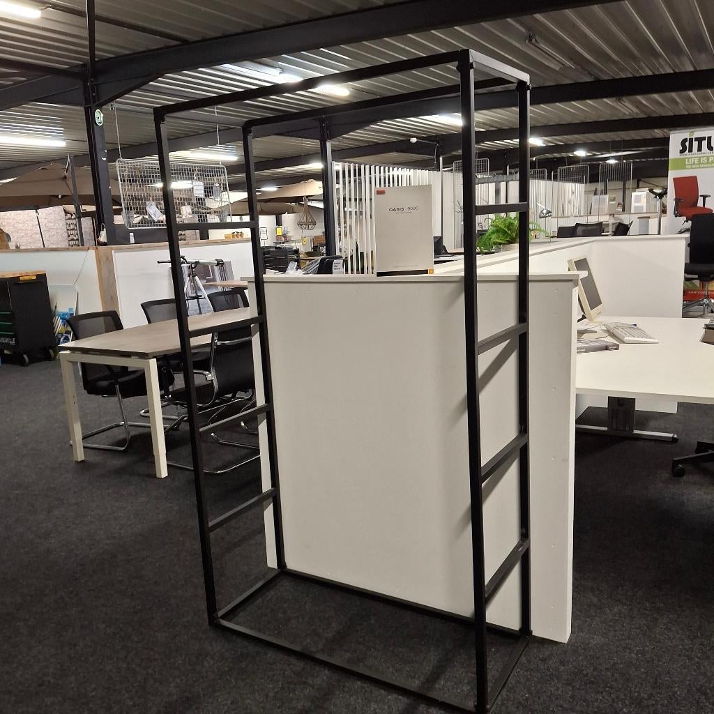 metalen rek, Ophalen, Gebruikt, Hubo beek en donk, Beekendonk@hubo.nl