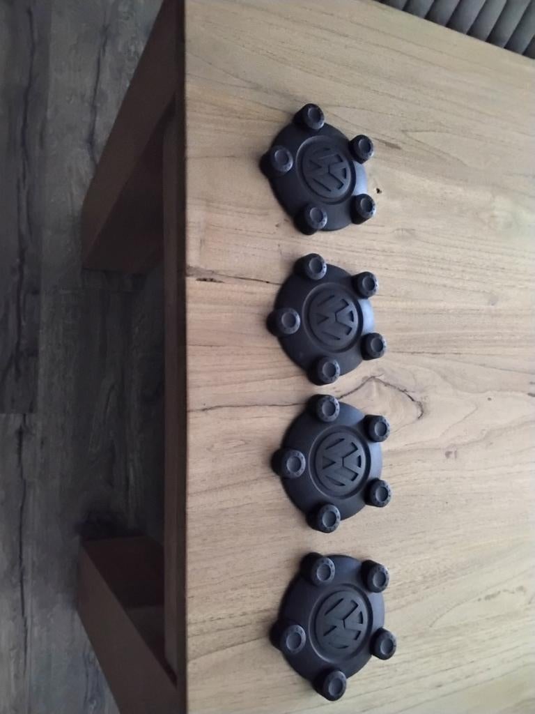 Naafkappen org VW voor eventueel midden stalen velgen, Ophalen of Verzenden