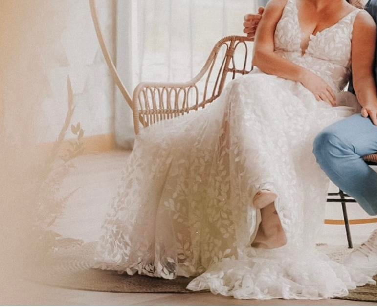 Prachtige trouwjurk, Kleding | Dames, Trouwkleding en Trouwaccessoires, Ophalen of Verzenden, Zo goed als nieuw, Wit, Trouwjurk