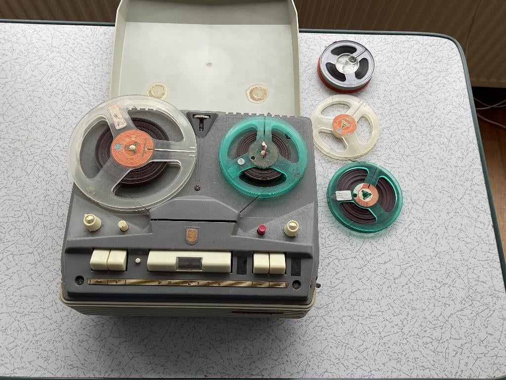 Werkende bandrecorder, jaren 60, Ophalen, Bandrecorder, Met banden