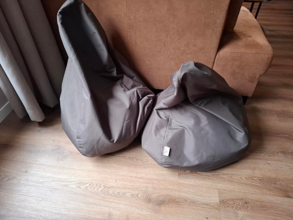 2x zitzakken kinderen, Huis en Inrichting, Zitzakken, Ophalen, Zo goed als nieuw, Bruin, Zitzakstoel