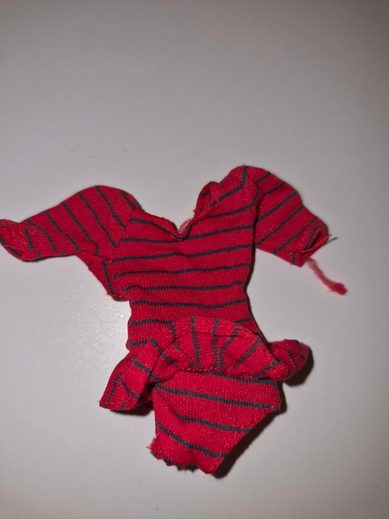 192 Vintage Barbie badpak onesie rood gestreept, Verzamelen, Poppen, Ophalen of Verzenden
