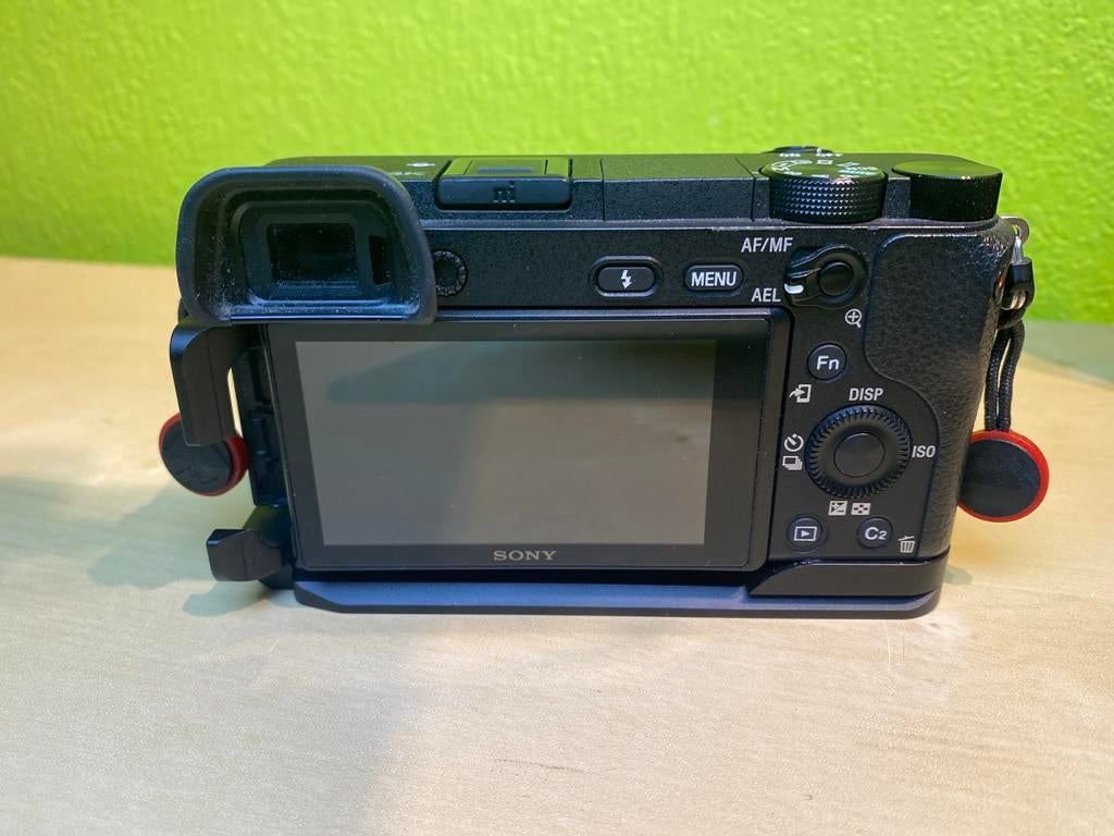 Sony A6300 met 4 lenzen: veelzijdig en compleet, Ophalen of Verzenden, Gebruikt, Sony