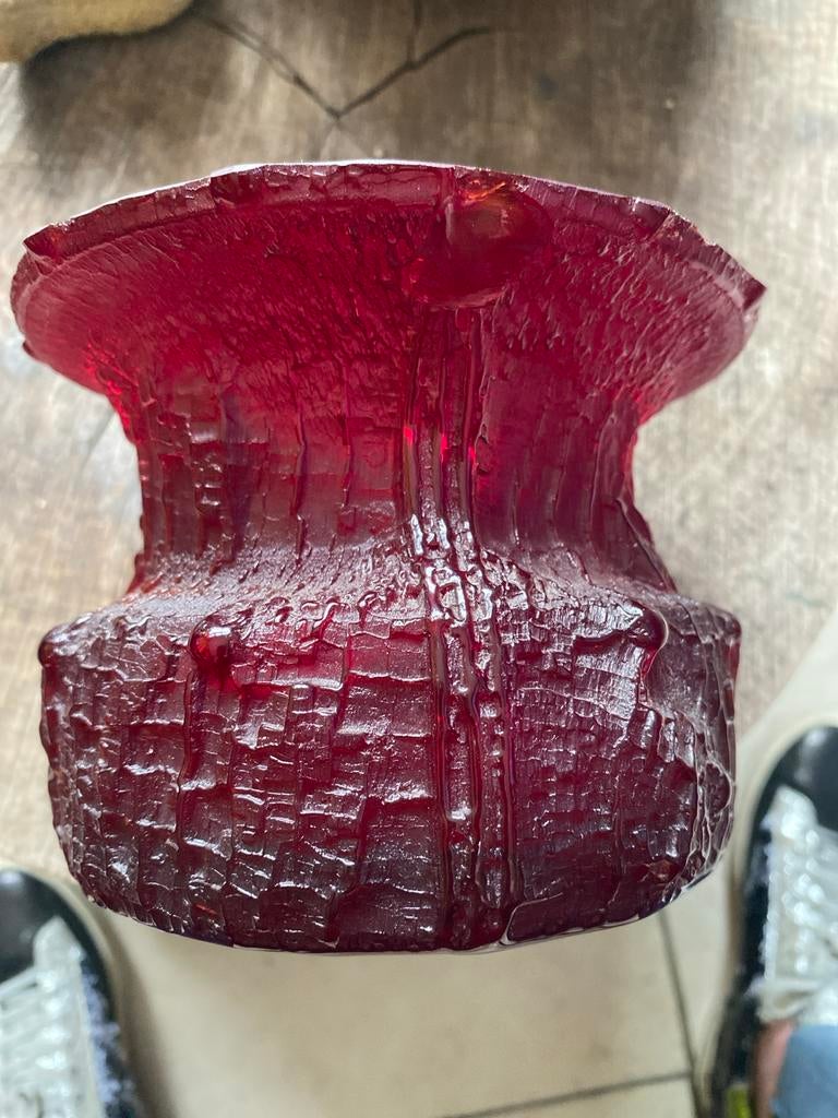 Timo Sarpaneva Iittala Vaas Rood Glas Unica 3350, Antiek en Kunst, Antiek | Vazen, Ophalen of Verzenden