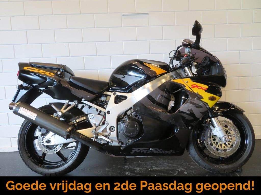 Honda CBR 900 RR FIREBLADE BOS GAVE BIKE! (bj 1996), Motoren, Motoren | Honda, Bedrijf, Super Sport, Meer dan 35 kW