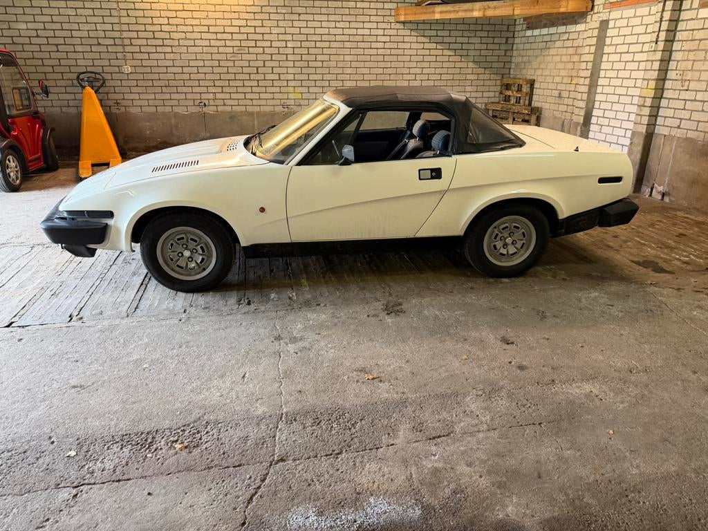 Te koop Oldtimer Triumph Tr-7 cabrio! 2.0 Convertible 1980, Auto's, Voorwielaandrijving, 1998 cc, Stof, 4 cilinders