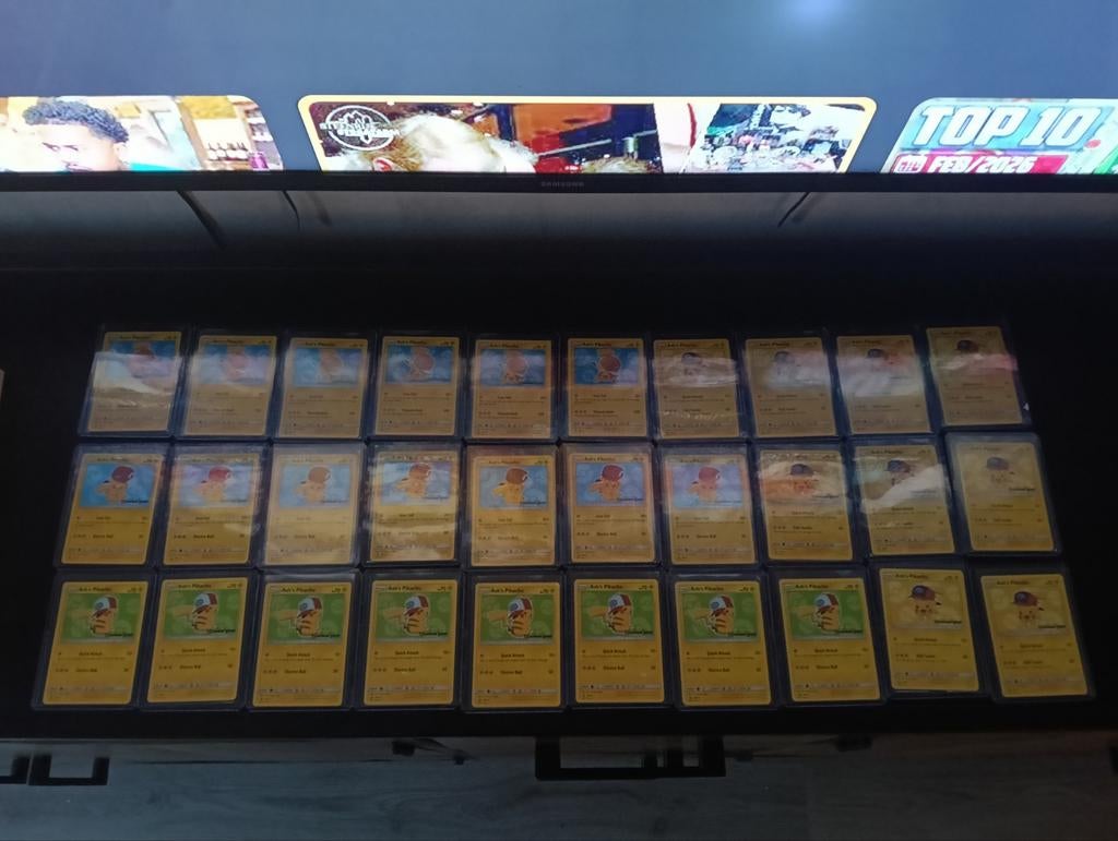 Pokémon Ash's Pikachu kaarten 30 stuks  waarde +-900 euro, Hobby en Vrije tijd, Verzamelkaartspellen | Pokémon, Ophalen of Verzenden