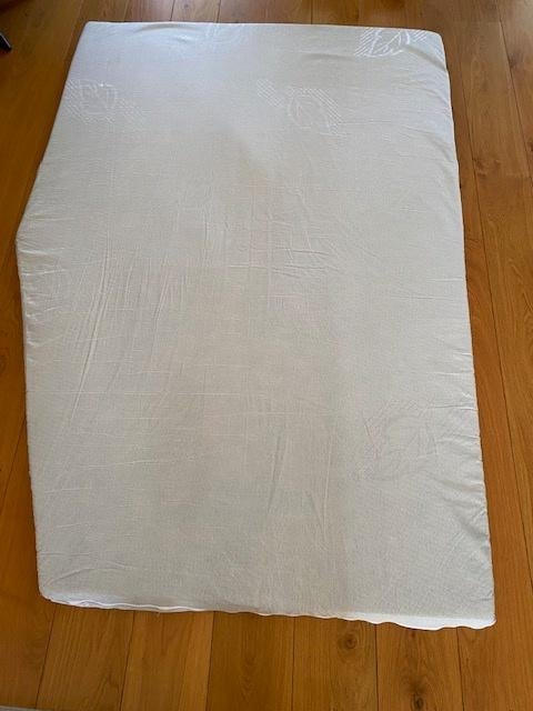 Toppermatras voor Frans bed, Ophalen, Zo goed als nieuw