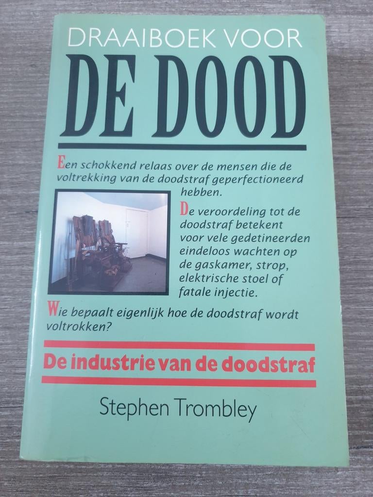 Draaiboek voor de Dood - Stephen Trombley, Ophalen of Verzenden, Gelezen, Stephen Trombley
