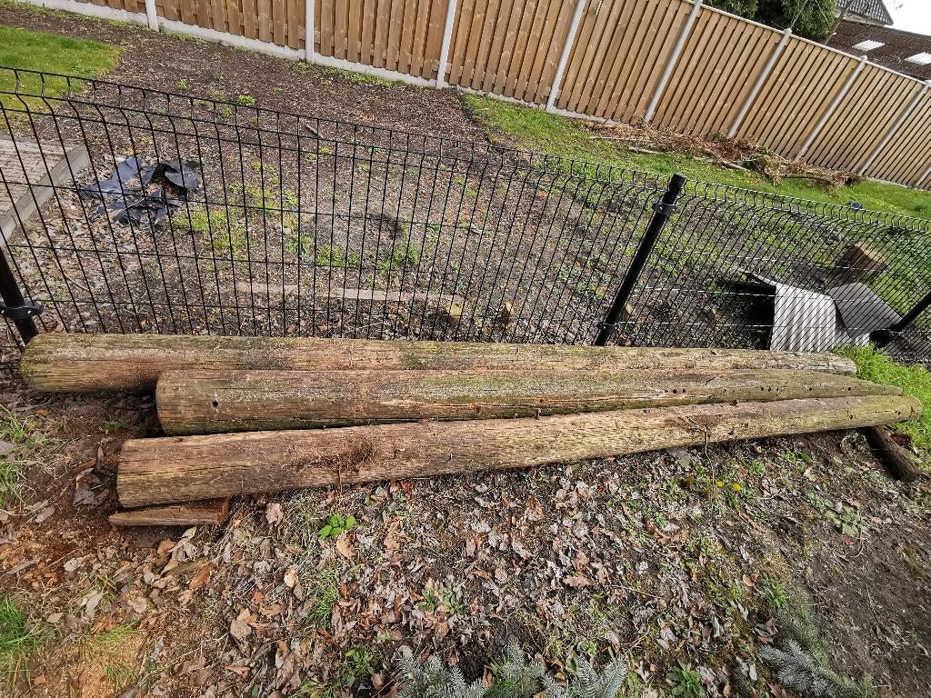 telefoonpalen 3 x, Ophalen, Gebruikt, Palen, Hardhout