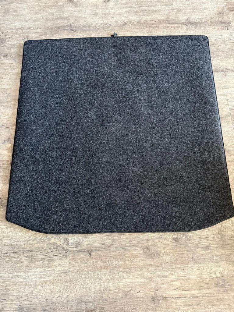 Originele Skoda Octavia Omkeerbare Kofferbakmat, Ophalen, Zo goed als nieuw