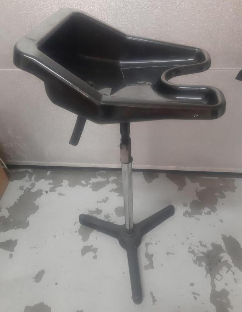 Kappers Wasbak, kantelbaar, in hoogte verstelbaar 75,- euro, Ophalen, Zo goed als nieuw, Overige typen