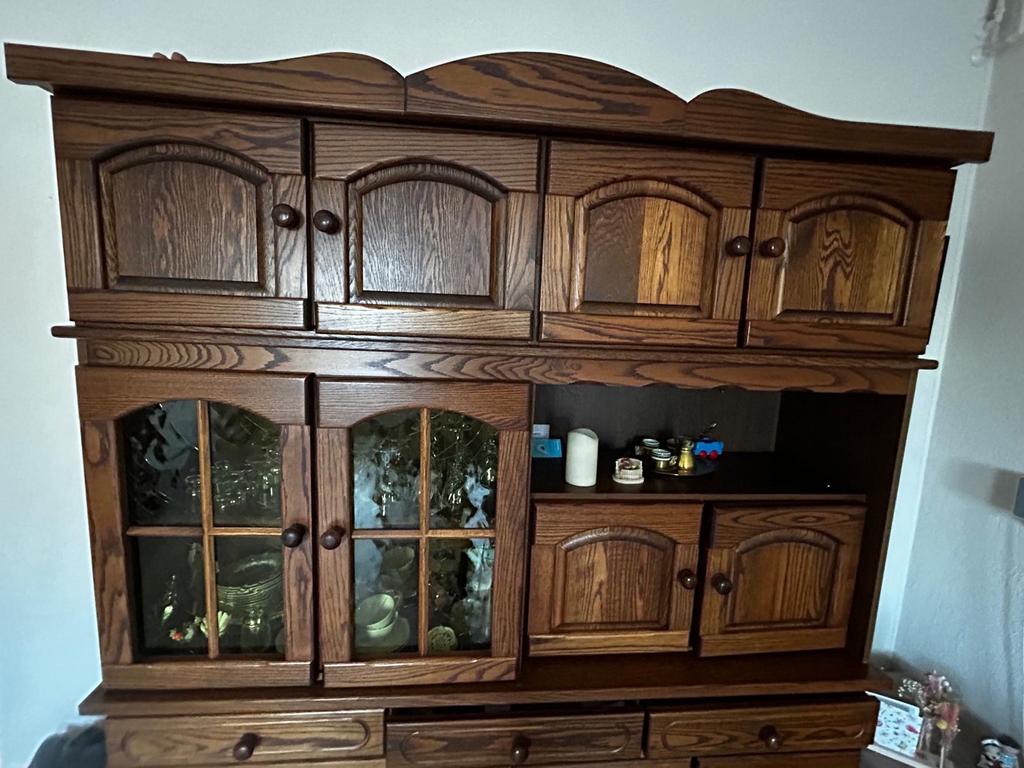 Kast, Ophalen, 25 tot 50 cm, 150 tot 200 cm