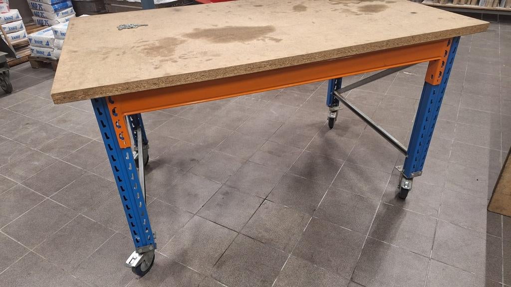 Verrijdbare werkbank, Ophalen, Zo goed als nieuw