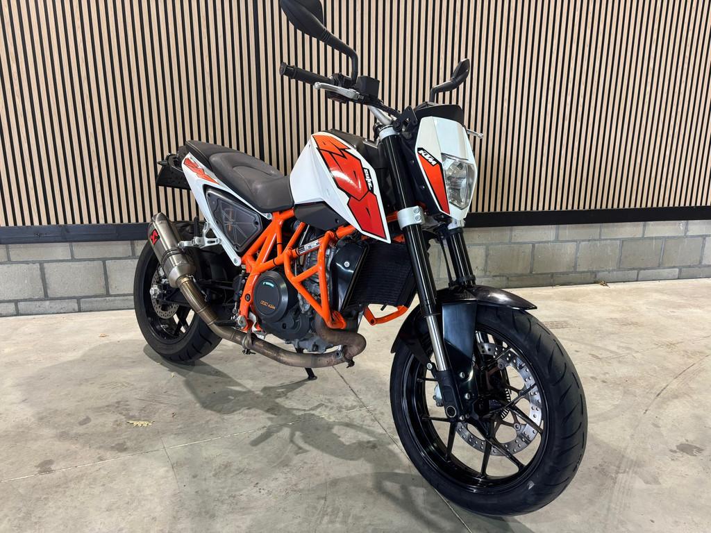 KTM Tour 690 Duke Akrapovic, Sportuitlaat, Bedrijf, Toermotor, Meer dan 35 kW