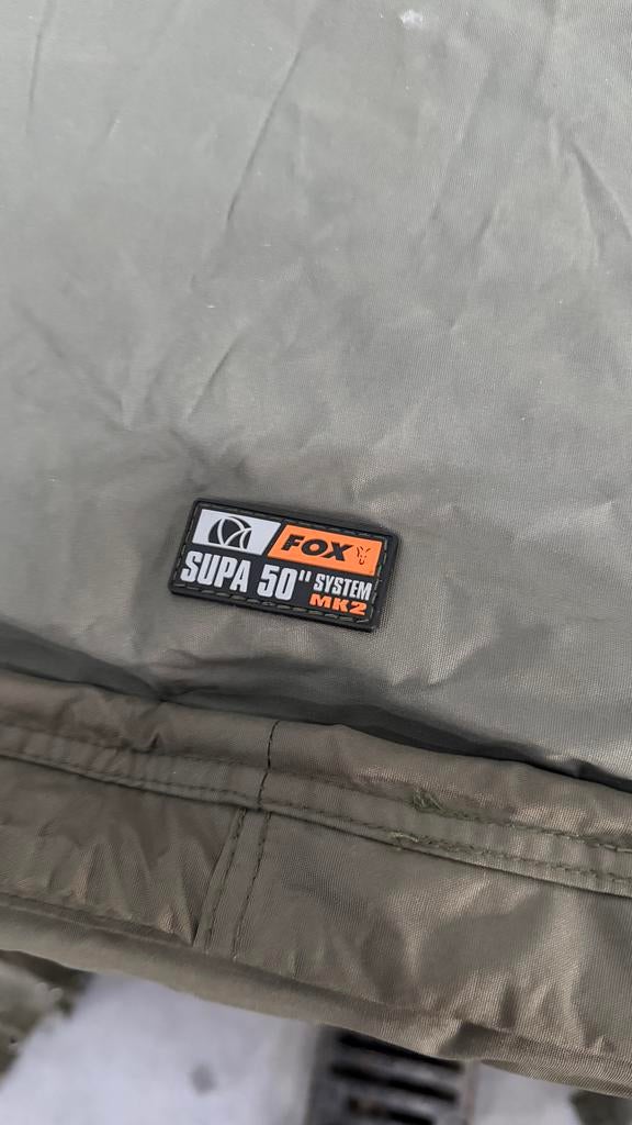 Fox SUPA 50” mk2 brolly, Ophalen of Verzenden, Gebruikt, Tot en met 2