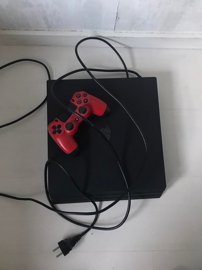 Ps4 Pro met Controller en snoer, Ophalen of Verzenden, Zo goed als nieuw, 1 TB, Met 1 controller