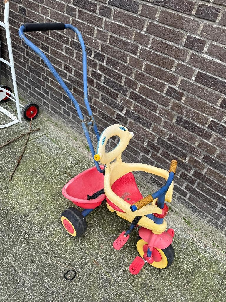 Kinder driewieler fiets met duwstang Gratis ophalen, Kinderen en Baby's, Ophalen, Gebruikt, Duwvoertuig