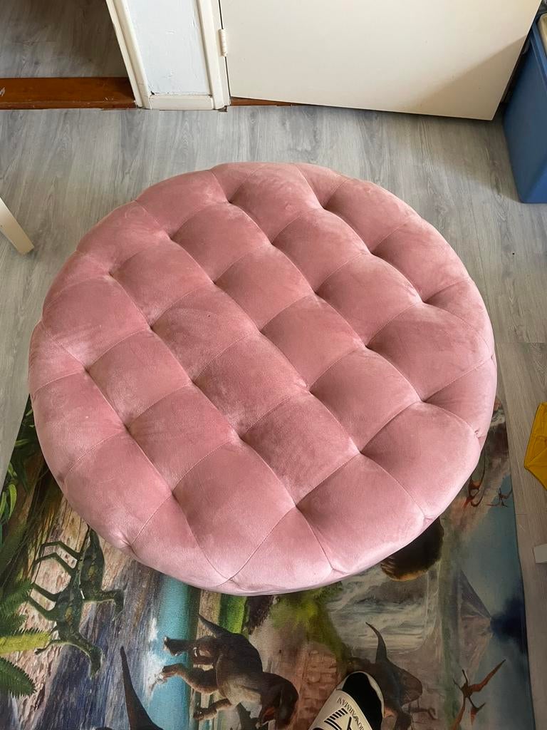 Mooie barok style poef, Huis en Inrichting, Banken | Bankstellen, Eenpersoons, 75 tot 100 cm, Ophalen of Verzenden, Zo goed als nieuw