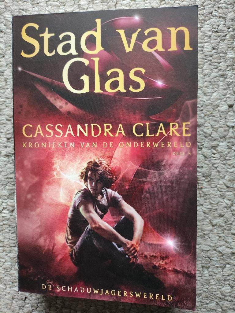 Cassandra Clare Stad van Glas in nieuwstaat, Ophalen of Verzenden, Zo goed als nieuw, Cassandra Clare